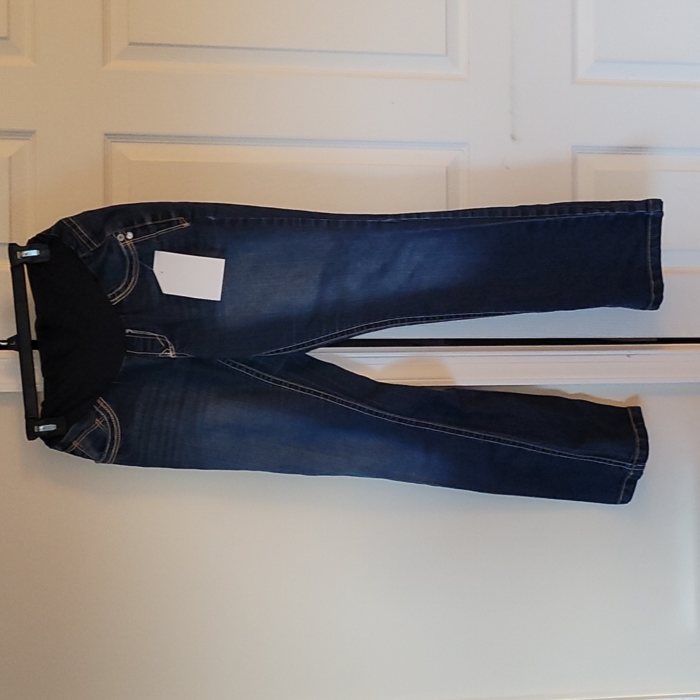 #2960 Wallflower maternity jeans